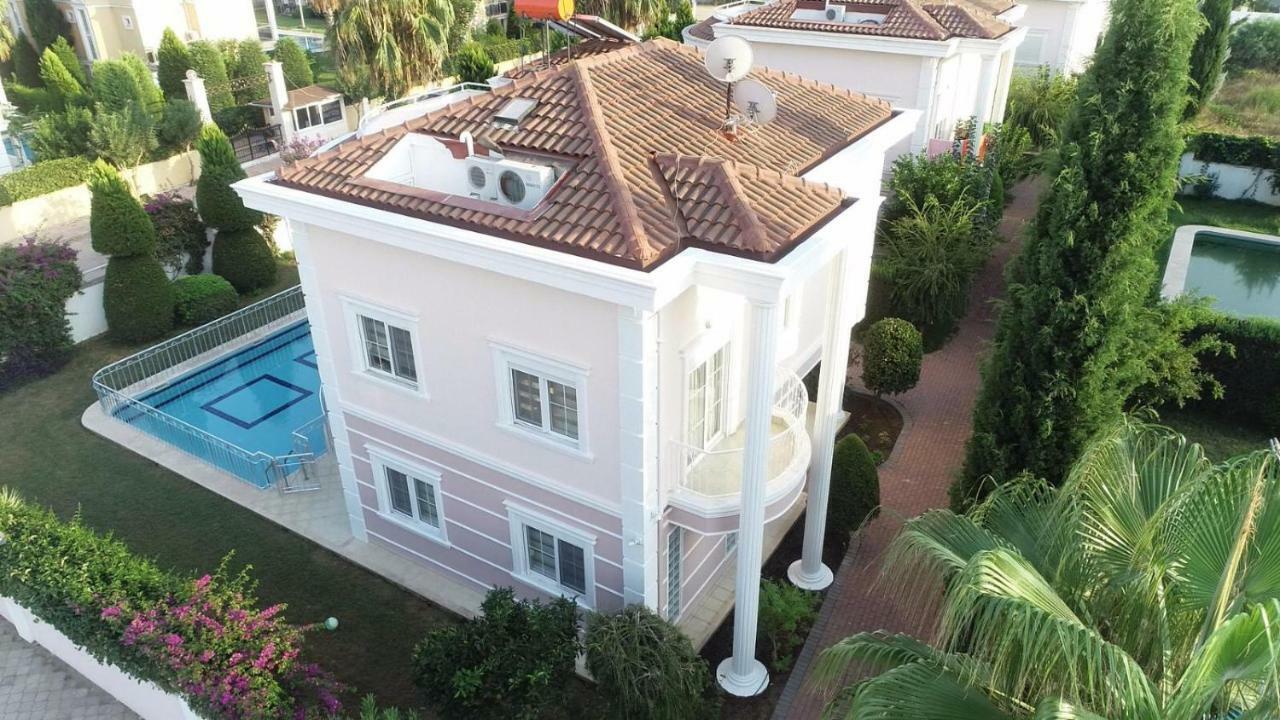 Villa Aslam, Belek Mahallesi 218 Sokak No 4C Tolerance Golf Sitesi C-1 Blok, Serik, Antalya Exteriér fotografie
